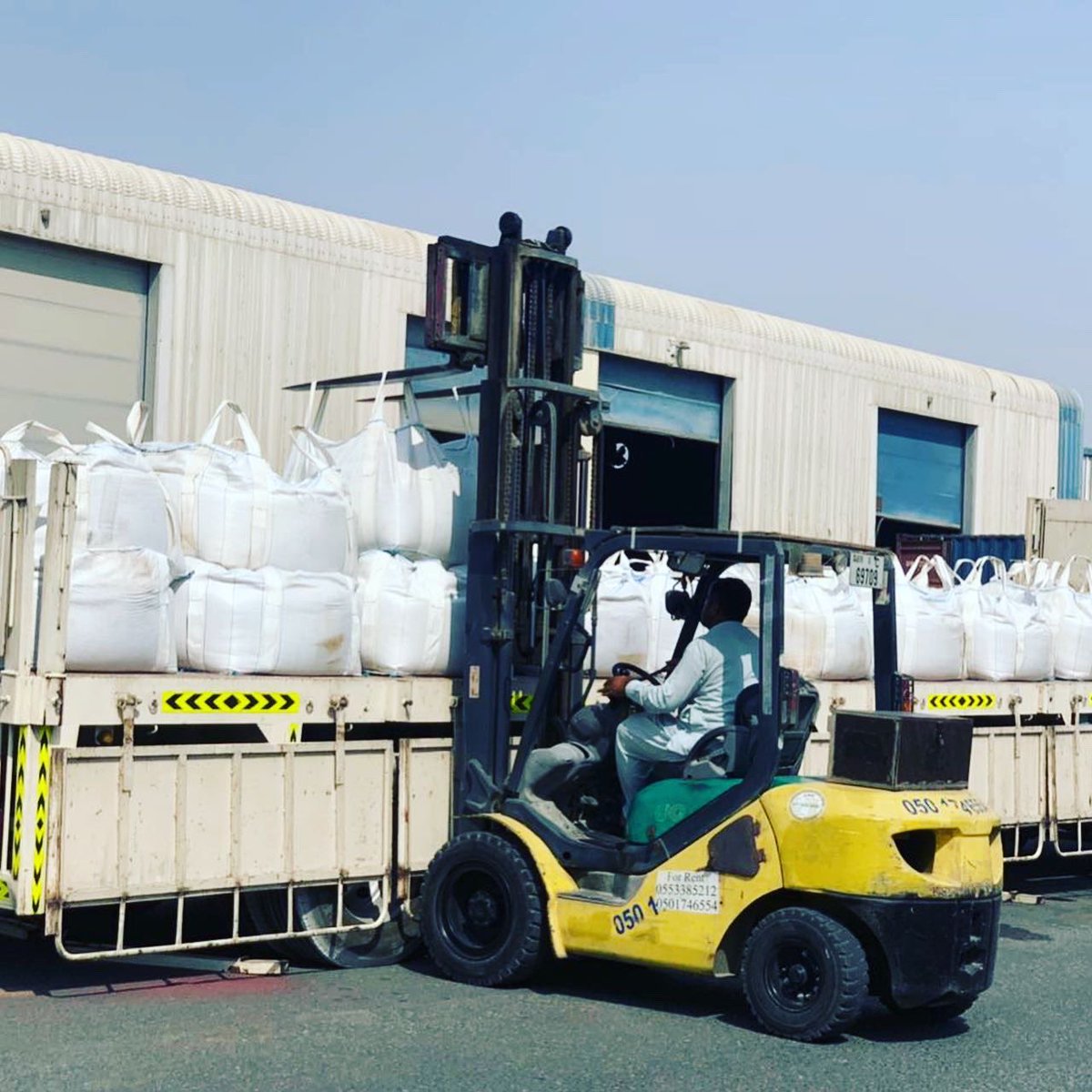 GAbrasives's tweet photo. #gulfabrasives #abrasives #silica_sand #silica #gulfgrit #gulf #garnet #copperslag #river_sand #glassbeads #steelgrit #garnet_abrasives #Dubai #sand #sand_garnet #uae  #تكشيط #صنفره #الخليج #مواد_كاشطة #الخليج_للمواد_الكاشطه #الامارات #عقيق #رمل_عقيق https://t.co/NpF6WjMvyg