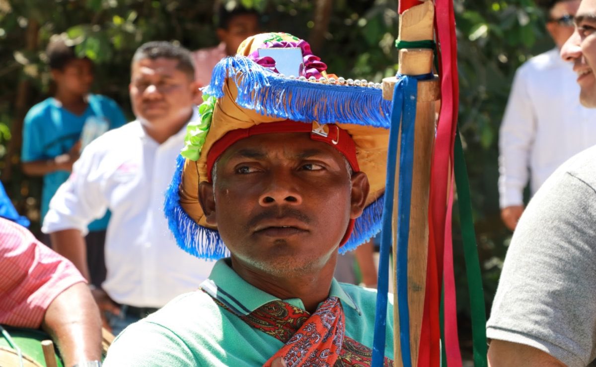 CesarAbogo's tweet photo. Hoy hace 500 años de la caída de #Technotitlan, el fin del Imperio Azteca y el nacimiento de #Mexico, un país mestizo. Apenas se habla de los #afromexicanos pero ellas y ellos están alli, vivitos y coleando, supervivientes de un pasado brutal ✊🏾#Africa #Afrodescendientes https://t.co/iWbCrrBPwU