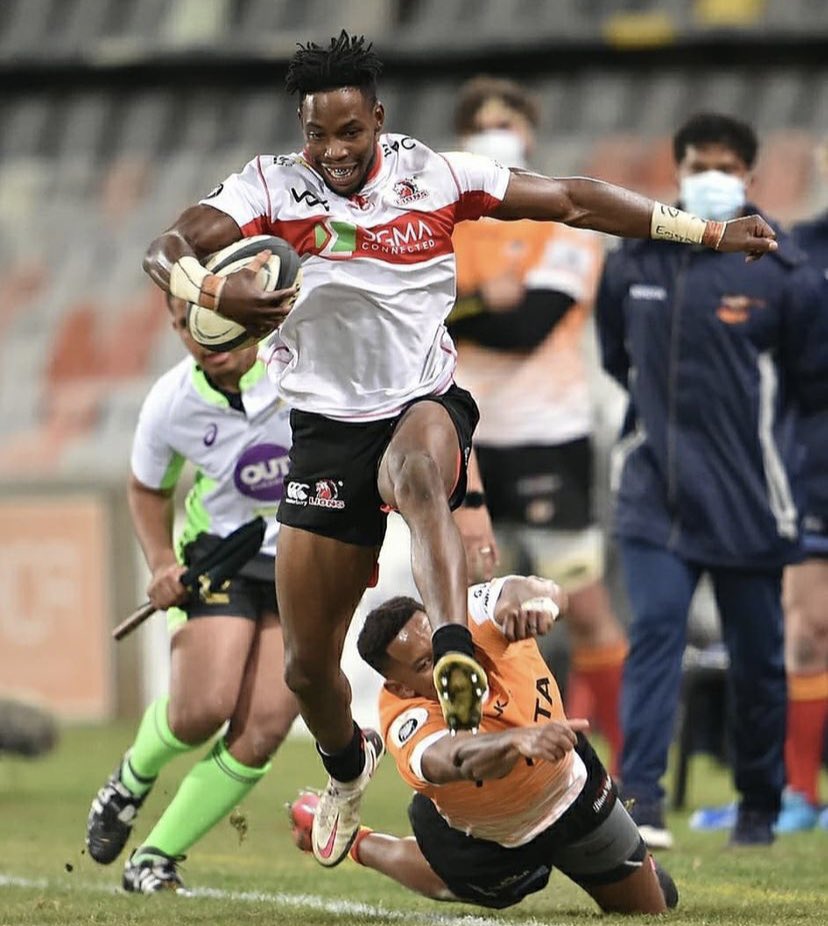 InTouchSports's tweet photo. #WeekHighlight:
Where there's a will there's a way!
💥🙌🏼
@Sibahle_maxwane proved unstoppable when the Lions took on the Cheetahs at Toyota Stadium on Wednesday evening!
Despite a 44-44 draw, Sibahle ‘Rabz’ Maxwane won us over with his stellar performance of the night! https://t.co/0xpikFYBAB
