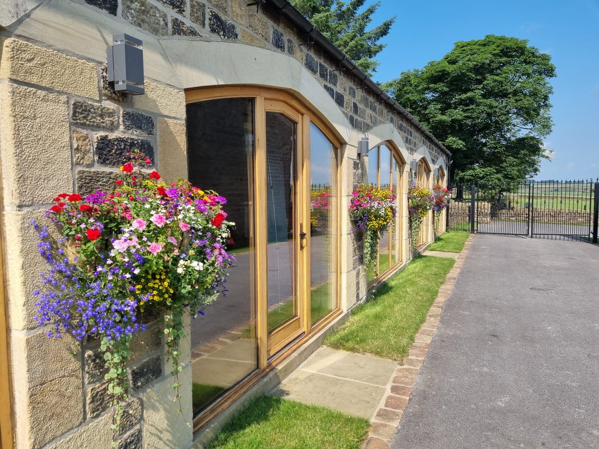 Spicer Manor tweet media