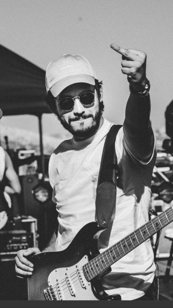 unadejuanluis's tweet image. Villamil siendo Villamil. 
#KCAMexico︎ #Morat #SusanaCala