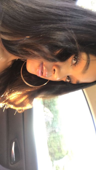 Back when my hair and makeup use to be dunnnn 💅🏽 https://t.co/pSMzsh5itS