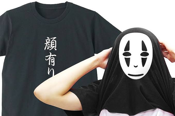 fuwanami's tweet photo. Q. Birthday present
A. I gave him a T-shirt that when you cover your face with it, there'll be Kaonashi picture there as a present. He wore it when we met again for commentary. He knocked my door, covered his face, and said, "Mii-chan!! Good morning!!". He is the best. https://t.co/WomaiYnqID