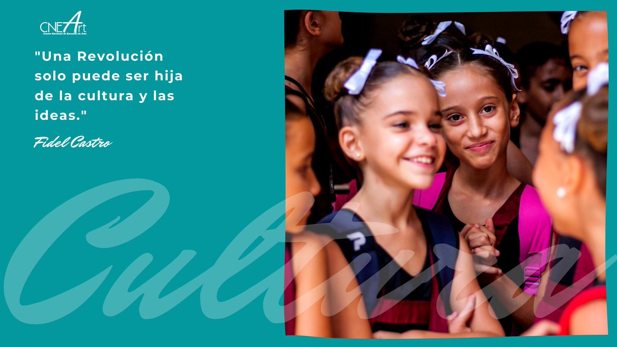 RolandoVOrtega1's tweet photo. Nuestros jóvenes formados en las Escuelas de Arte de #FidelCastro, son los abanderados de una obra social sin precedentes. Son el orgullo de un pueblo, que cree en #ElArteDeEnseñarElArte, que cree en la Cultura de masas. Y a Fidel, le debemos cada mérito. #FidelViveCubaSigue https://t.co/9F7s98ywa1