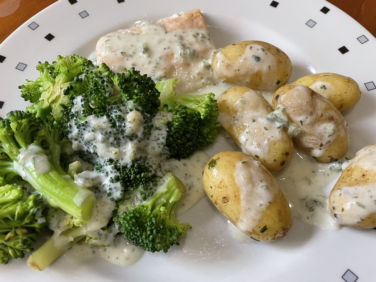 Grasy's tweet image. So I was cooking lunch while on work video meeting and colleagues wondered what I was having. Well here’s the result!