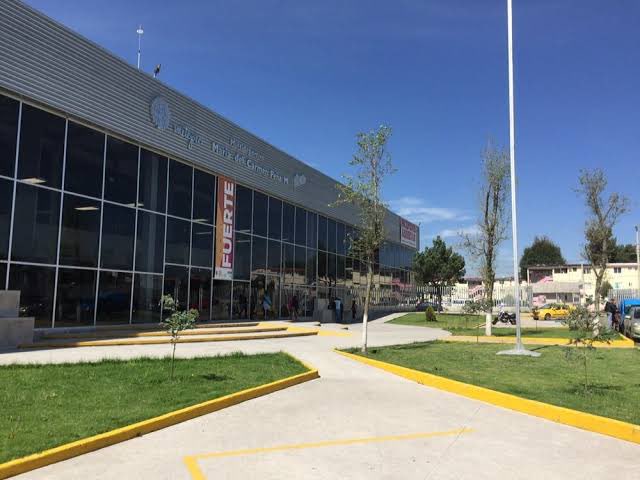 nomasprian_'s tweet photo. #QueNoSeTeOlvide que:
@CarolinaMonroy_  @AlfredoQuirozF  concesionaron los polideportivos que fueron construidos con recursos públicos. https://t.co/qgrVSQctlf