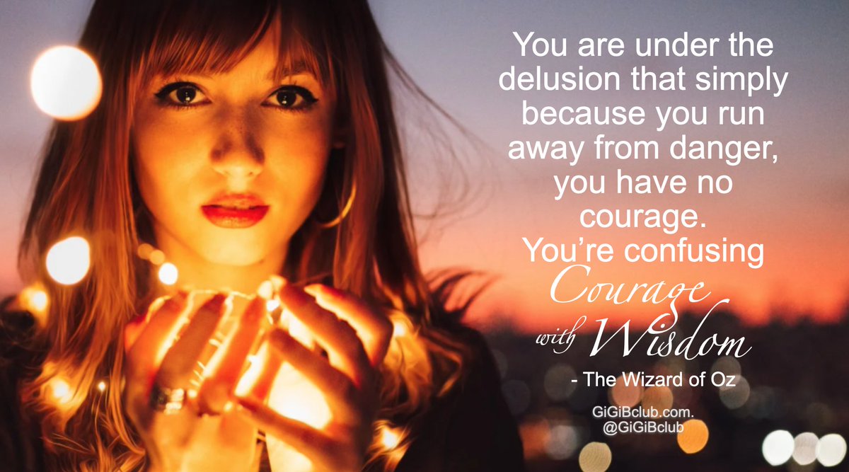 Девочка едет у папы. Девочке три она едет у папы на шее стих. Девочке три она едет у папы. Стих про папу девочке 3 она едет. Девочка едет у папы.