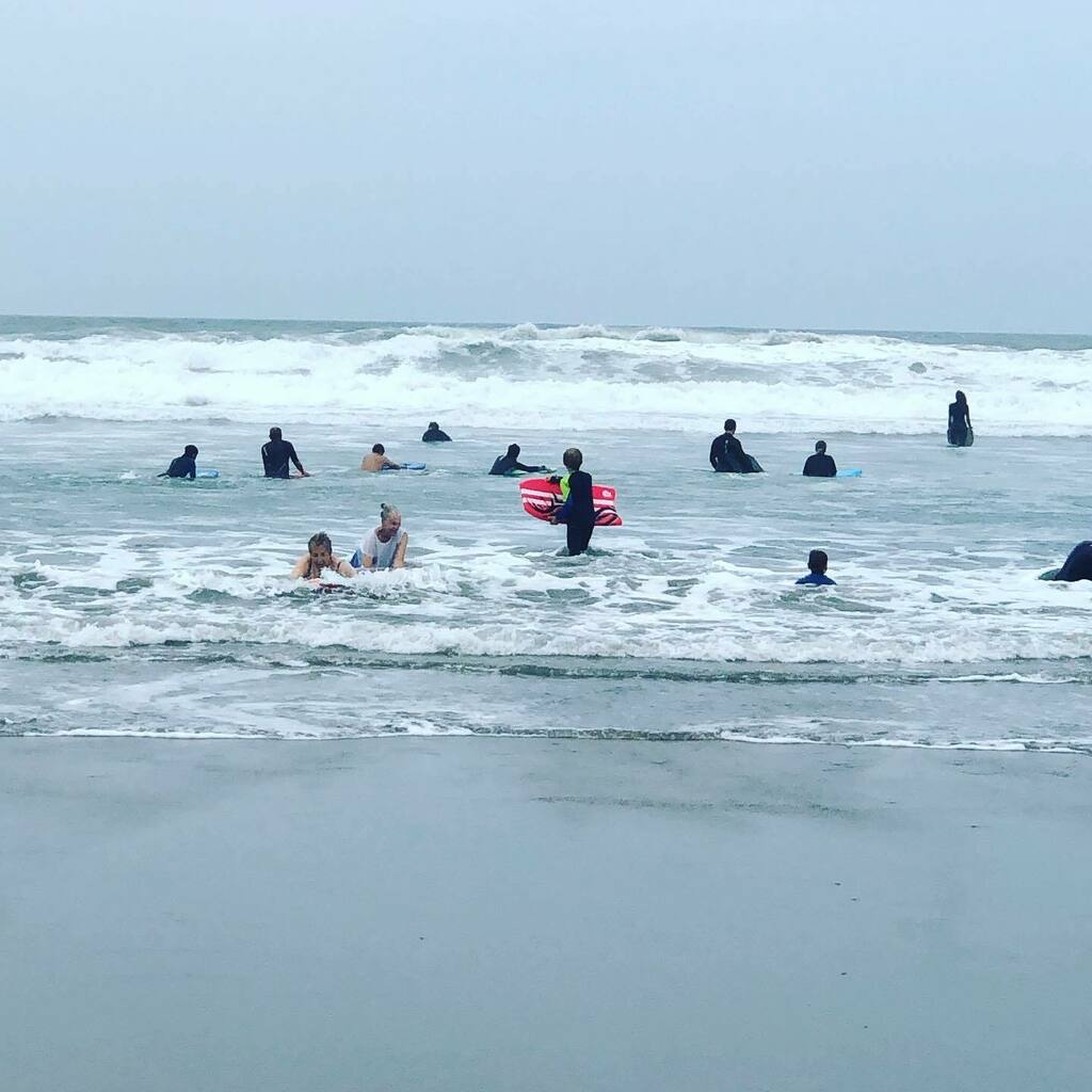 Surf’s up! 🏄🏻‍♂️ instagr.am/p/CSg00_Nj2GCw…