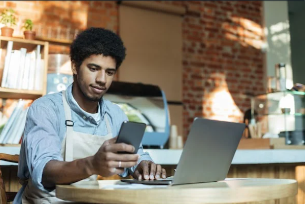 _NatashaMorales's tweet photo. Designing a #website can be challenging for small businesses. Here are some standout small business websites to inspire your own (via @hubspot): https://t.co/TgZPUl9pi0 https://t.co/fAXZS7EoxT