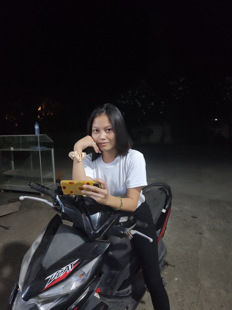 Grsya210's tweet photo. ML YARRNNNN 😂🤣 https://t.co/VPzHXOyEhT