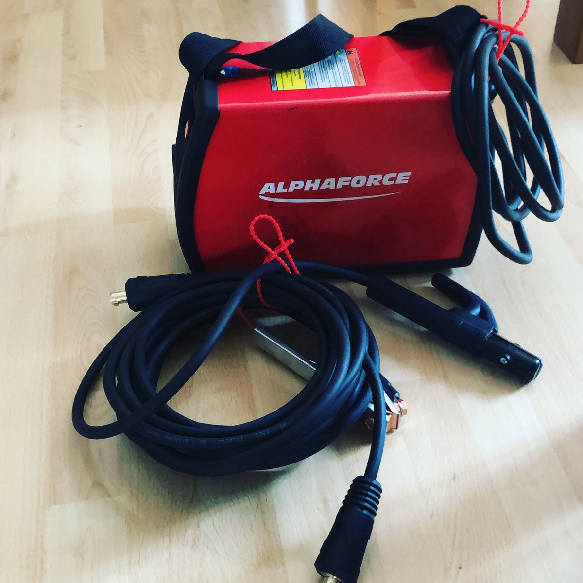 iGyver's tweet photo. Testlauf für mein Afrikaprojekt. Bis Dezember mal etwas quälen das Maschinchen. 

Muss ja was aushalten können. #alphaforce https://t.co/GCjljcwIyB
