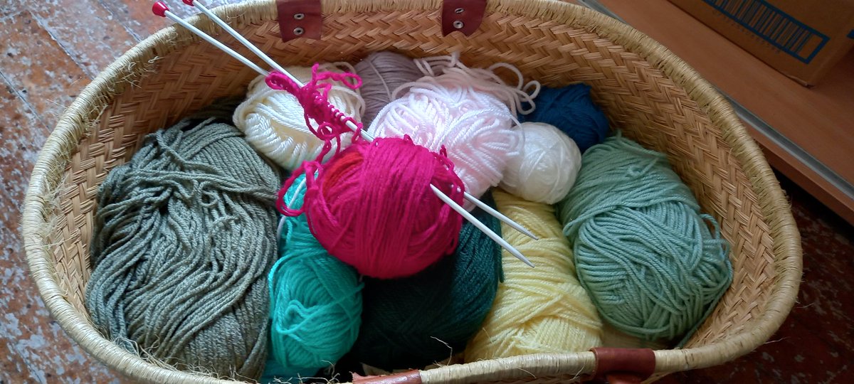 It's Friday, &amp; that means: knitting!!!
Come along to Henry's Cafe from 11 to join in. You don't need to bring anything, just yourself!

#WestHowe #Community #Bournemouth #FridayThe13th