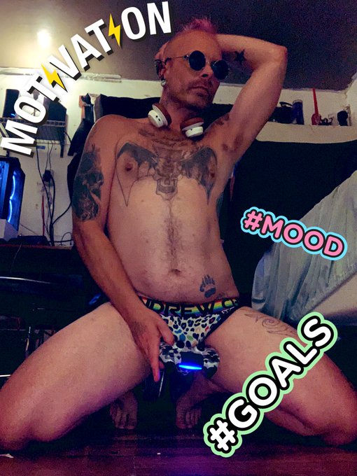 1 pic. Wanna cum game with me ?  Link in bio let’s game naked together also I am on @SextPantherMen 
