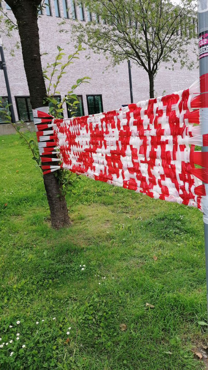 rottstr5's tweet photo. Birgit Feike hat eine dritte Grenzfläche gefunden ...

https://t.co/RoF0u0UqI5 https://t.co/r7u7zkSkgy