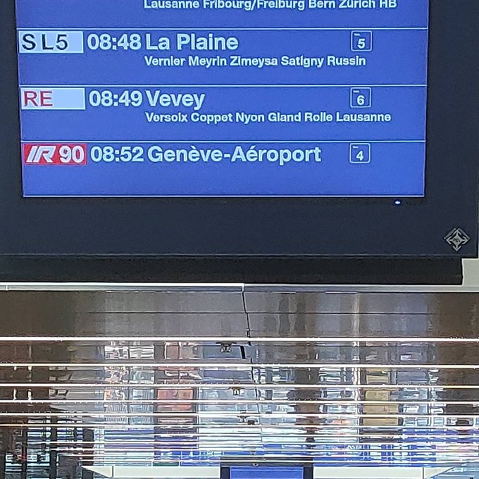 Arriv&eacute;e en Suisse c'est magnifique 😍😍 @merryl_queen @sexturylive @SexturyPxxx @StreamateModels @SexturyMiami<a class="tags" href="/tag/merryl_queen">@merryl_queen</a><a href="/tag/sexturylive"class="tags"><span>#sexturylive</span></a><a href="/tag/sexturyproduction"class="tags"><span>#sexturyproduction</span></a>