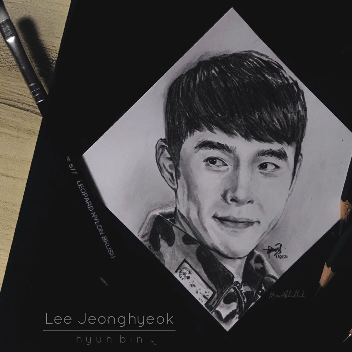 mieaabdullah's tweet photo. Artwork lama je ada.
Rindu nk drawing tapi busy.. 😭😭😭

🖤🤍 https://t.co/P3oVlwaGhJ