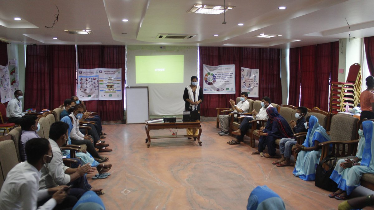 WHH_Nepal's tweet photo. The frontline workers are capacitated to move to the field and create awareness in the community about linking agriculture and natural resource management towards Nutrition security (LANN+) in Paroha Municipality, Rautahat.
#FORWARDNEPAL
@BMZ_Bund 
@Welthungerhilfe https://t.co/PyKbeMEx3Q