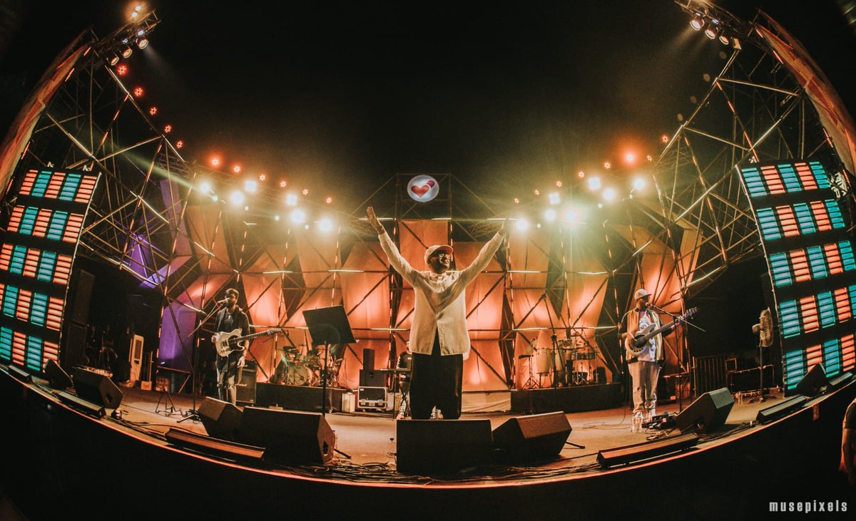 Jayakum67631226's tweet photo. Get ready for a virtual musical evening today with Bennydayal
#infydiaries #lifeatinfy #bennydayal #unmute #bennyatinfy https://t.co/k1AUtHyUUe