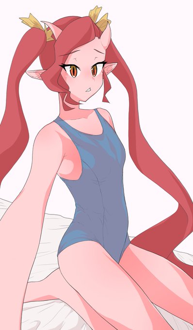 水着···でも最近はこんなのじゃなくて他の着ないかな? 