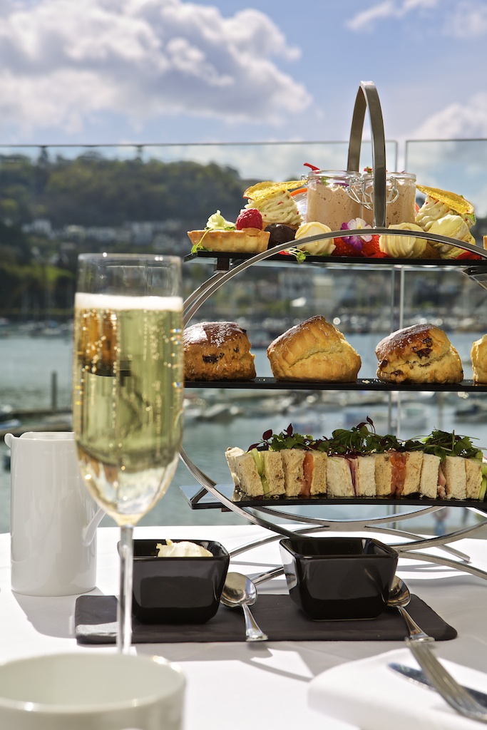 What better excuse than #AfternoonTeaWeek to enjoy delicious fresh scones and delicate pastries at Dart Marina.  Bookings now being taken at weekends from September onwards. #Dartmouth #FridayFeelings