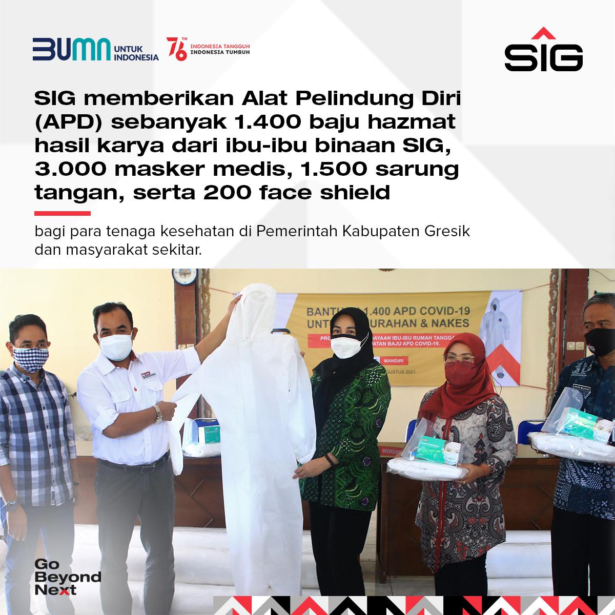 SIGofficial_'s tweet photo. Halo #SahabatSIG! Dalam upaya mendukung tenaga kesehatan (nakes) di Kabupaten Gresik, kami memberikan Alat Pelindung Diri (APD) sebanyak 1.400 baju hazmat, 3.000 masker medis, 1.500 sarung tangan, hingga 200 face shield yang nilai total bantuannya sebesar Rp120 juta. https://t.co/SRPQUzF7TV