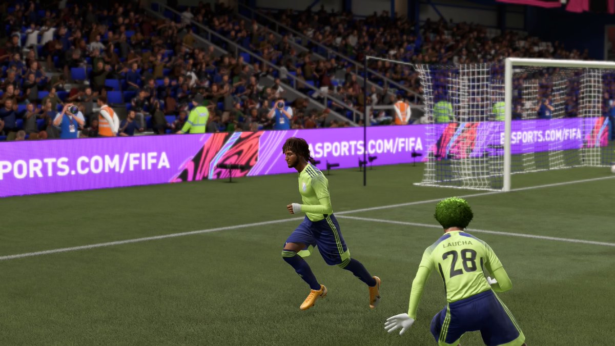 feliz cumple @_Matirubio,te manda saludos el pehuo y Alberto.