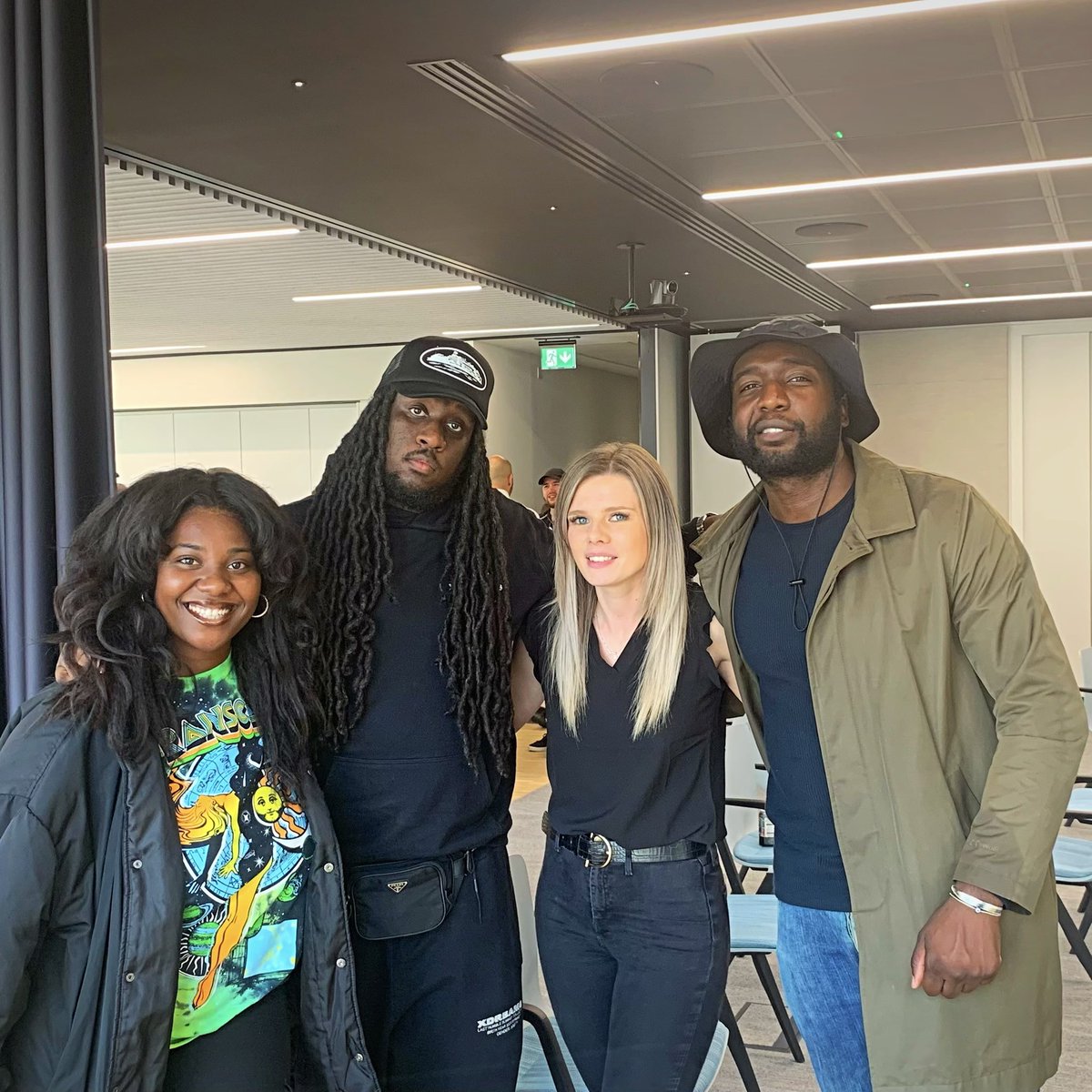 <a href="/ShureUK/">Shure UK</a> Press day with <a href="/prgrshn/">pronounced - pruh·greh·shn</a> &amp; <a href="/itsDyo/">Dyo</a>