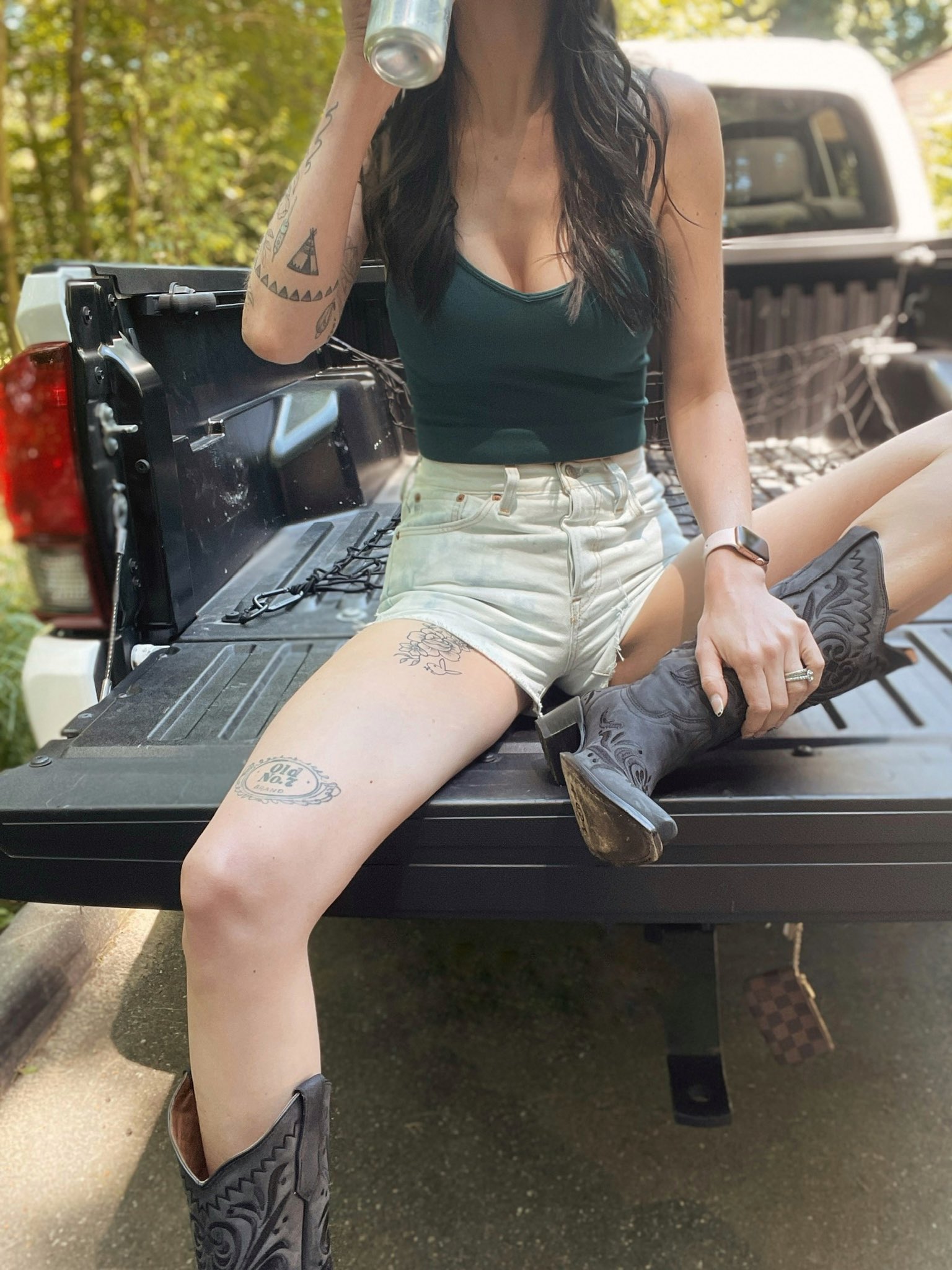 TW Pornstars - Riley Roscato. Twitter. Wanna come over for a cold one