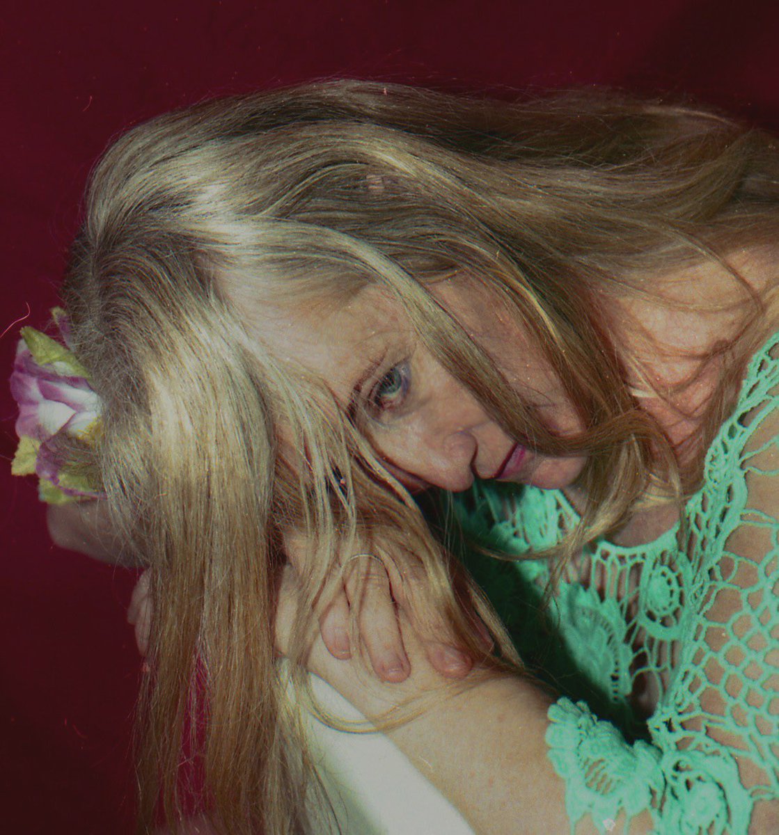lanie_model's tweet photo. Do not disturb me! Iโm busy posing. ๐Happy Friday ๐. #laniemodel #warwickshiremodel #westmidlandsmodel #artistsmodel #ukblond #hairflowing #thoughtfulpose #lovemyhair https://t.co/fZYtFAweNE