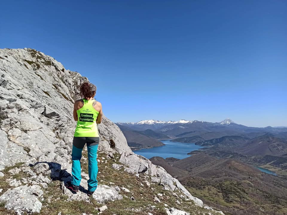 gipsolidarioa's tweet photo. Abuztu amaierarako #ERRONKASOLIDARIO bikoitza
⛰️▶️Mont-Blanc Ultra-Traila, begietako gaixotasunak ikertzeko #DavidMediavilla @begisare
⛰️▶️Monte Rosa⛰️Cervino #Alpeak, Dravet Sindromea ikertzeko #ManuelIñarrea @apoyodravet
ℹ️👇👇👇
https://t.co/4LnOFdS6Ll https://t.co/rKJllWuuX9