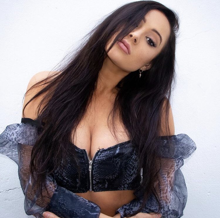 Reflection_MPS's tweet image. Bethany H 🇬🇧 looking supreme and pleasant. 

reflectionmodels.com 🥇