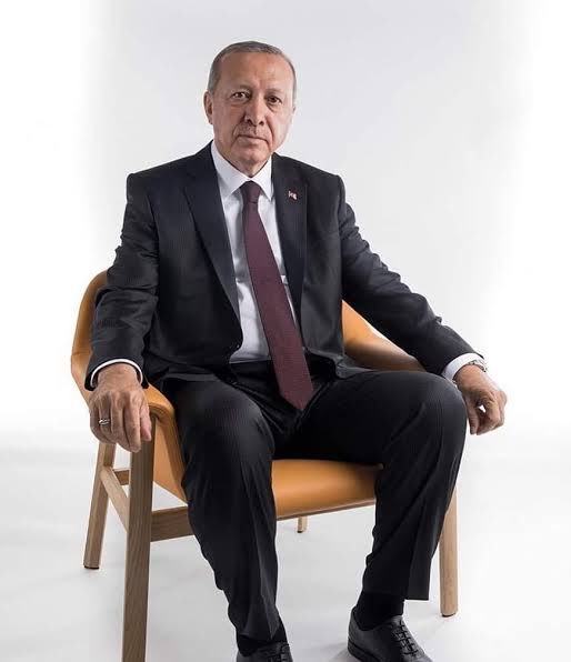 #ZIRNIKYOK 2023 seçimlerinde oyumu devlet’in tüm imkanlarını vatandaşı için harcayan Recep Tayyip Erdoğan’a vericem.