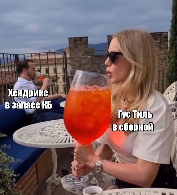 E8qtj4TWQAYbbjd?format=png&name=small