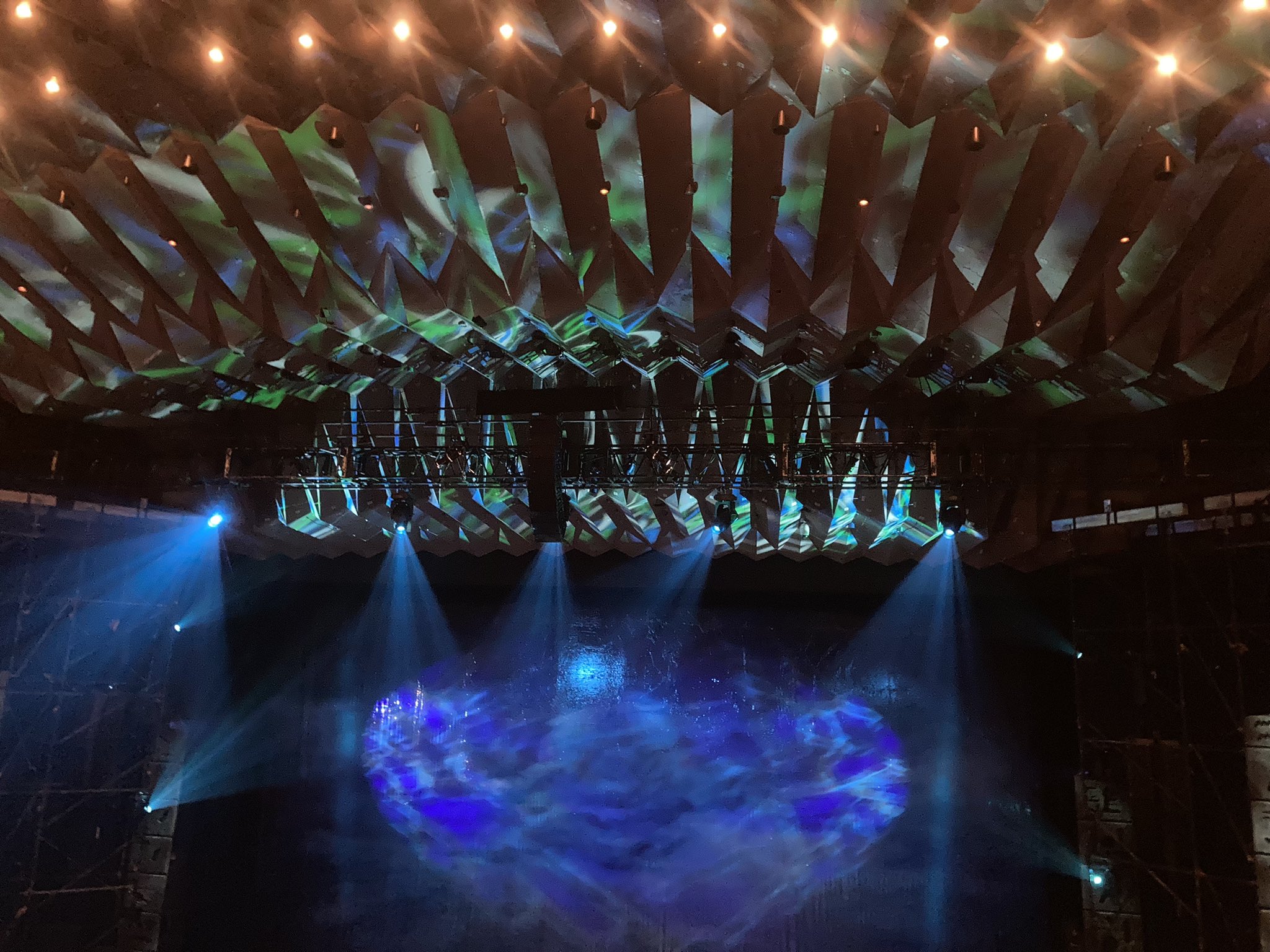 朝夏まなとマネージャー 時々朝夏まなと 2階席後方からのエジプトは 帝劇の天井とセットで まさに異空間でした これに波の音 壮大な世界観がここに表現されてるんだな と感動 王家の紋章 アイシス 朝夏まなと T Co Ooqh9cymhe Twitter 朝夏まなとマネージャー 時々朝夏まなと 2階席後方からのエジプトは 帝劇の天井とセットで まさに異空間でした これに波の音 壮大な世界観がここに表現されてるんだな と感動 王家の紋章 アイシス 朝夏まなと T Co Ooqh9cymhe Twitter