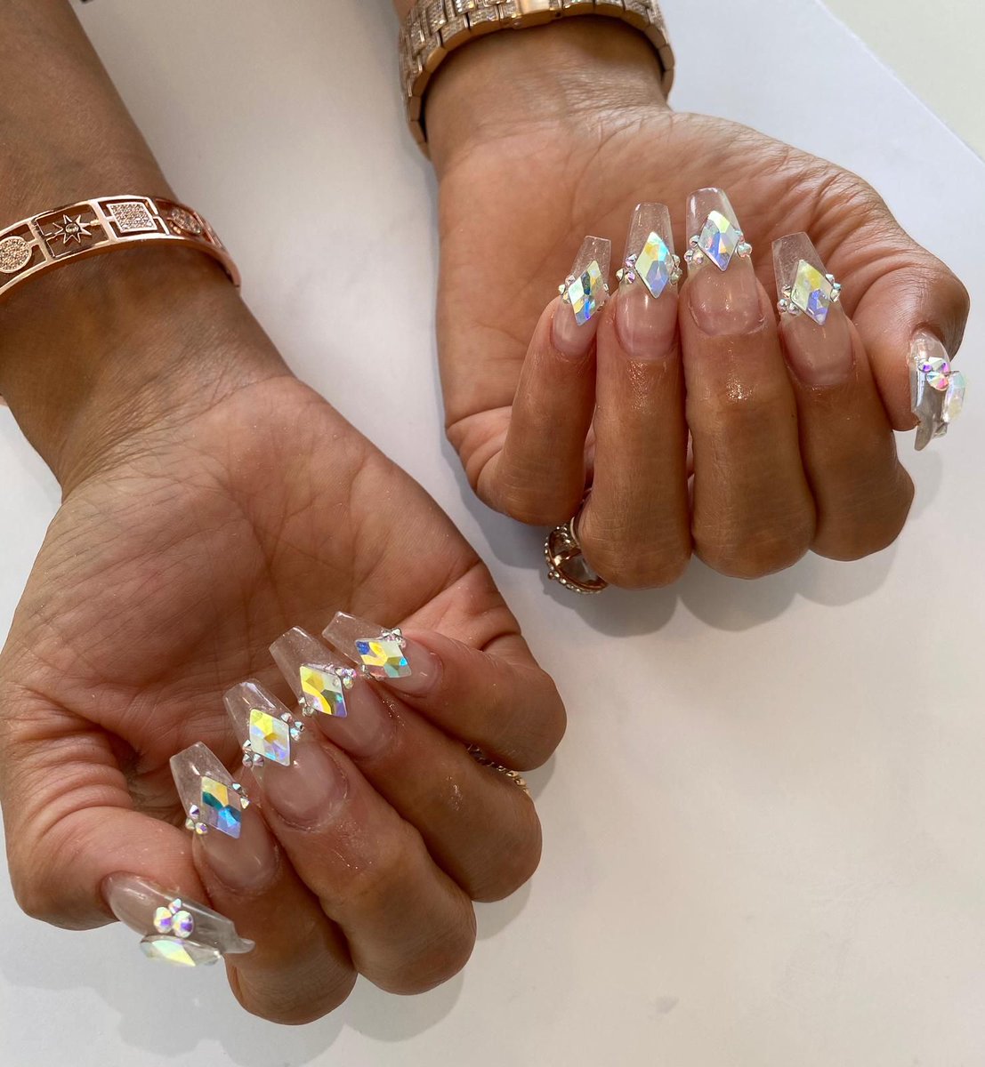 Life is better with gel nails. 😍✨