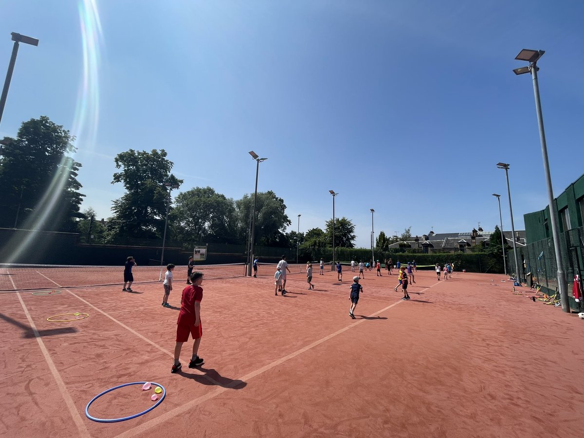 c_butlerPE's tweet photo. Seven weeks of summer camps done for another year 🥲Have had the best summer coaching tennis, hockey, netball, karate, yoga, basketball and many more activities. Thanks to @WesternTennis @JudyMurrayFdn @MaryhillTennis @JuliegCoaching and @GlasgowAcademy for making it all possible https://t.co/gqY0mhgivJ