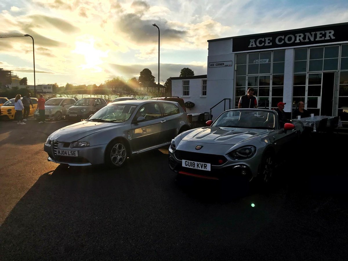 acecafelondon's tweet photo. Last night we had an Italian Car &amp; Bike night, and it was awesome to see all the cool cars and bikes together again!
Let me know what you think in the comments!

#italiancars #italianbikes #acecafelondon #italianmeet https://t.co/tMOe7rThqW