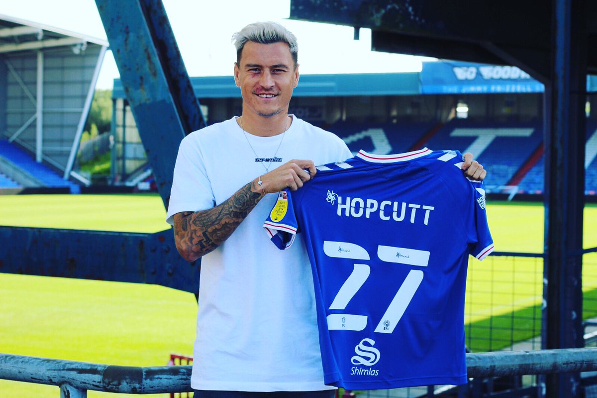 Delighted to sign for <a href="/officialoafc/">Oldham Athletic</a>  ⚽️🔵🏴󠁧󠁢󠁥󠁮󠁧󠁿 Excited for this new challenge and season ahead !!!