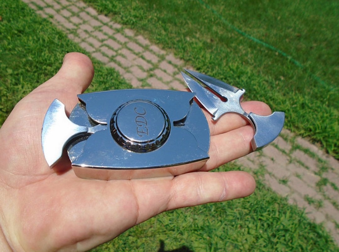 Dual Blade Buckle With Belt 

burlsusa.com/product-page/d…