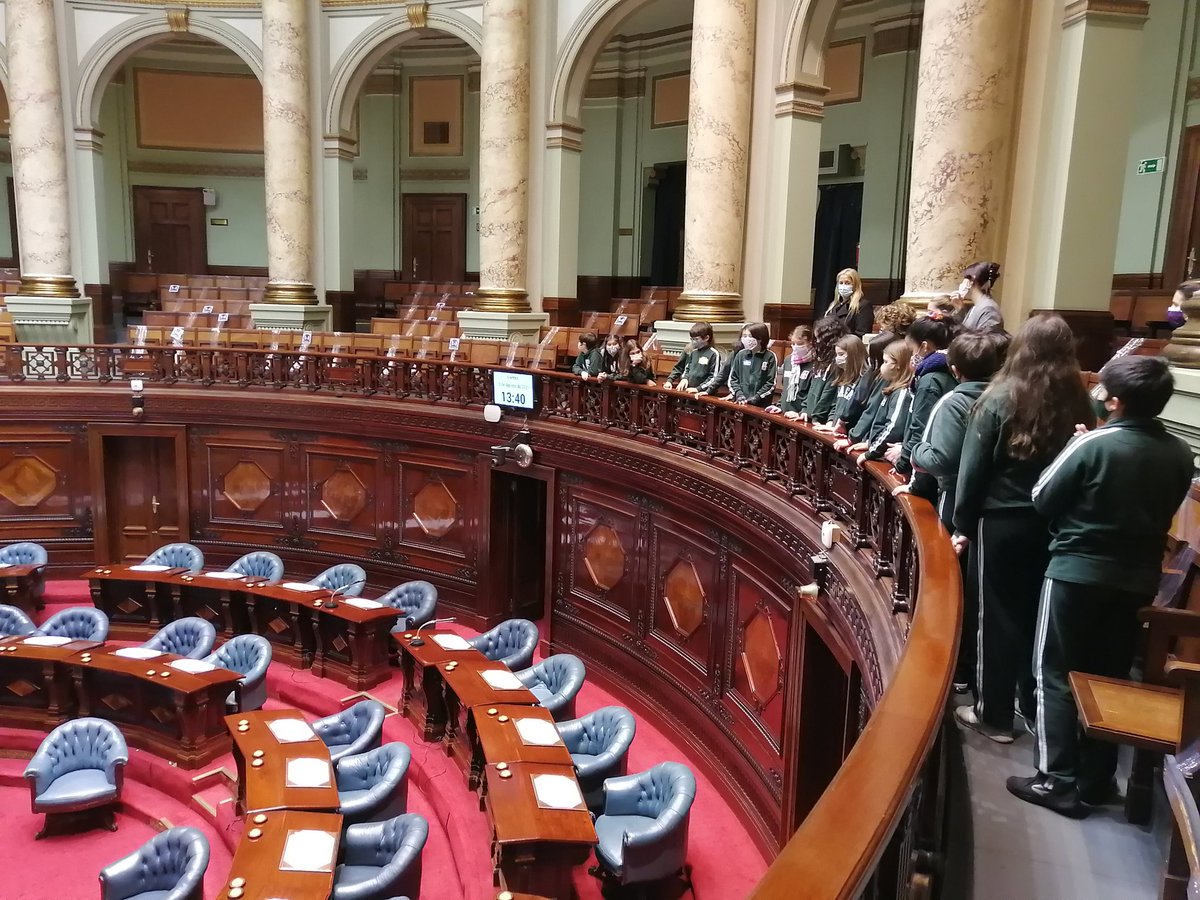 Parlamento_UY tweet picture