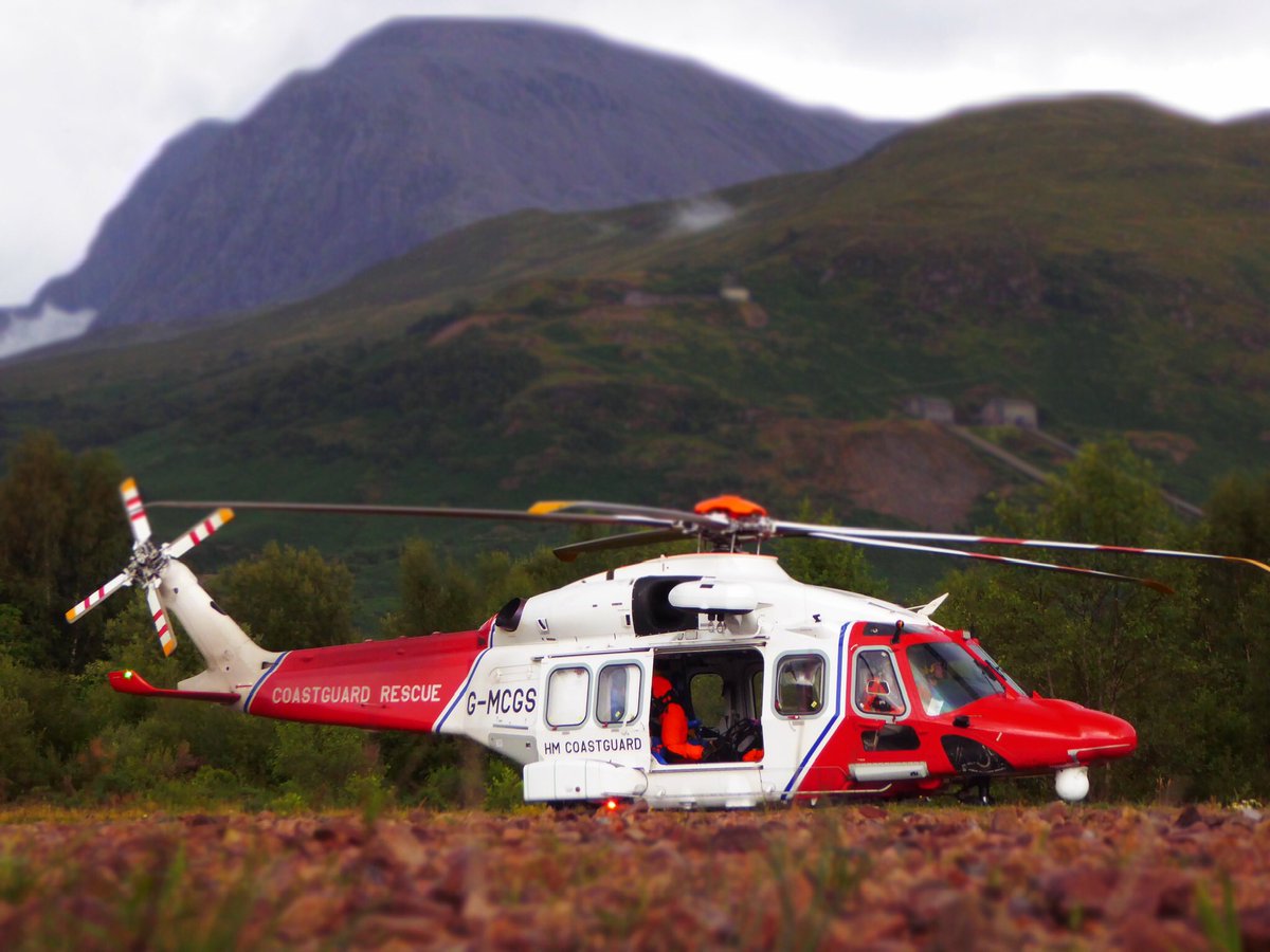 torque137's tweet photo. Recent chopper activity saw @ScotAirAmb helimed79 from Aberdeen deliver a @EMRSscotland team to Fort William,Rescue151 then assisted by returning the Retrieval Team to Aberdeen.@Scotambservice #scaa #rescue151 #helimed79 @Bristow_Group @MCA_media #sarchopper #airambulance https://t.co/2MVXMBG3dL