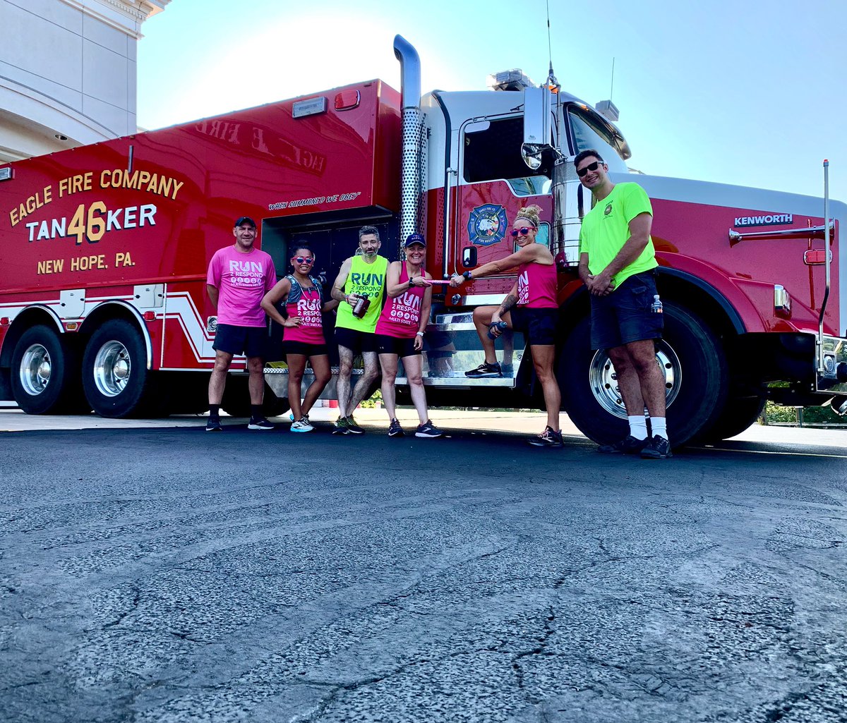 Run2Respond's tweet image. Stage 124 to 125 handoff! We are in Pennsylvania. #run2respond #newjersey #pennsylvania