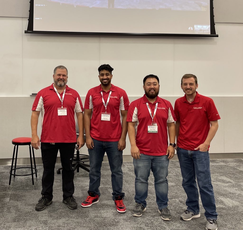 AI_Consortium_'s tweet photo. We couldn’t put #evolve2021 on without the incredible @UHCOT team! THANK YOU For all your support. A rockstar IT team and event staff. 😎#uhcot #GoCoogs https://t.co/53o4IXorWp