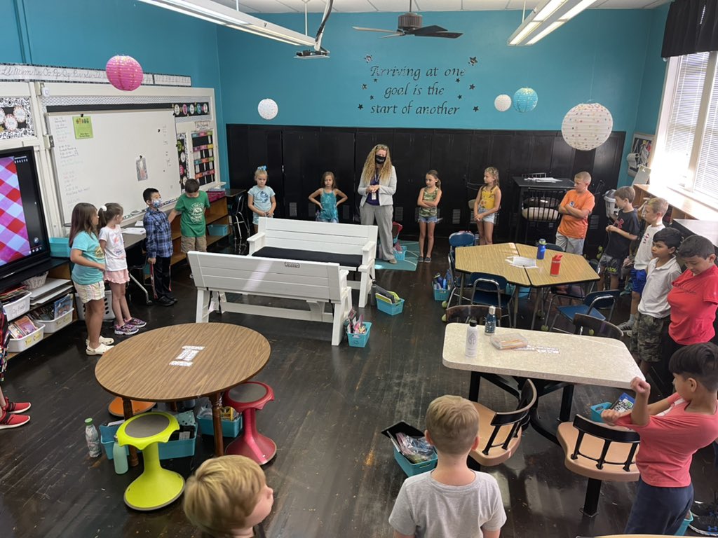 What an amazing way to start our day!! <a href="/RESHodges/">Kristen Hodges</a> lead a “our differences makes us special” circle up morning meeting!  We are all special RES rockets! 🚀 <a href="/JenniferWarden5/">Jennifer Warden</a> @RES_halexander #RockYourRole <a href="/RES_RSSS/">Rockwell Elem NC</a>