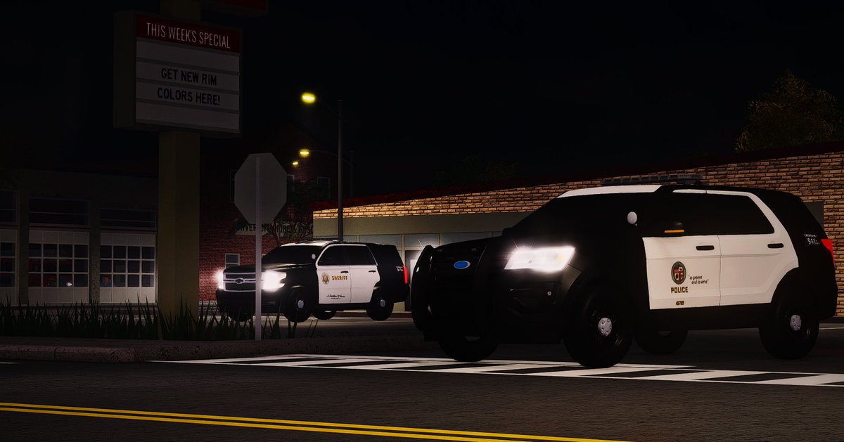 ComptonRoleplay's tweet photo. @PRC_Roblox 😎 📸

https://t.co/TnAK3q28Es  | https://t.co/cRMUtBVhDp https://t.co/kCLq4K2RMT
