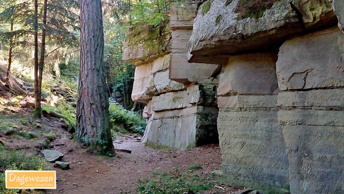 ls_potsdam's tweet photo. #dagewesen - Wendelsheim: Märchensee im alten Steinbruch - https://t.co/8phAU69IKs #dagewesen #rottenburg #neckar #naturdenkmal #aussichtspunkt #wanderweg #wendelsheim #pfaffenberg #steinbruch https://t.co/AKvOPxI2j2
