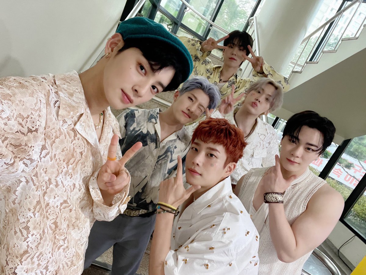 쏟아부은 감정과 시간이 전혀 후회 없는 하루 
#AfterMidnight3rdWin