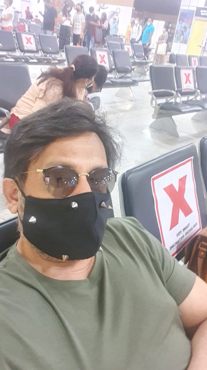 The most torturous experience to travel by Go airways..keeps rescheduling ,keeps cancelling all its flights.Right now sitting at Ranchi airport since 11 am.Its niw 4.30 pm the flt has still not taken off.@GoAir