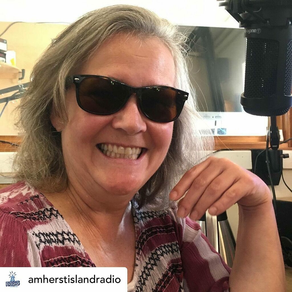 LynnsLids's tweet photo. RePost • @amherstislandradio It’s Lorna’s birthday show today on the Friday Morning Show with @lynnlornaygkhomes ! Tune in!  #amherstislandradio #fridaymorningshowcjai https://t.co/kVvTWS2n9K https://t.co/SO8RbBfEm1