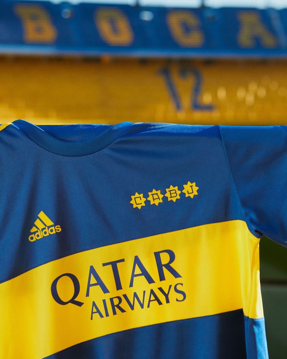 Boca homenajeó a los campeones del '81 con la segunda camiseta más